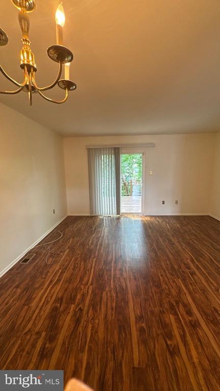 Building Photo - 6762 Ducketts Ln