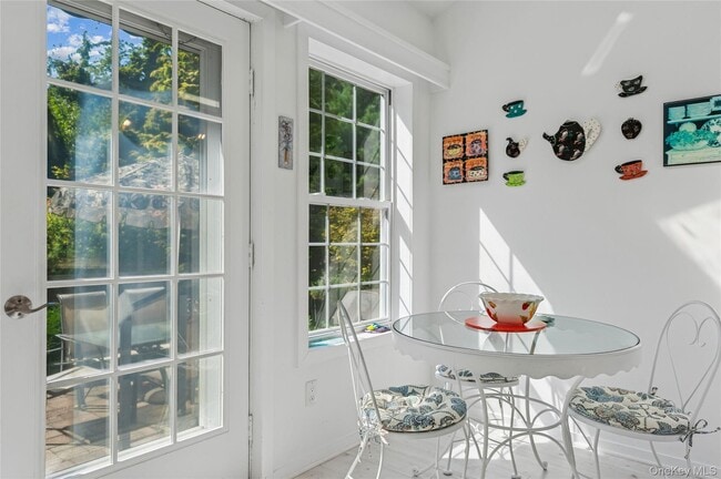 Building Photo - 35 Halsey Rd