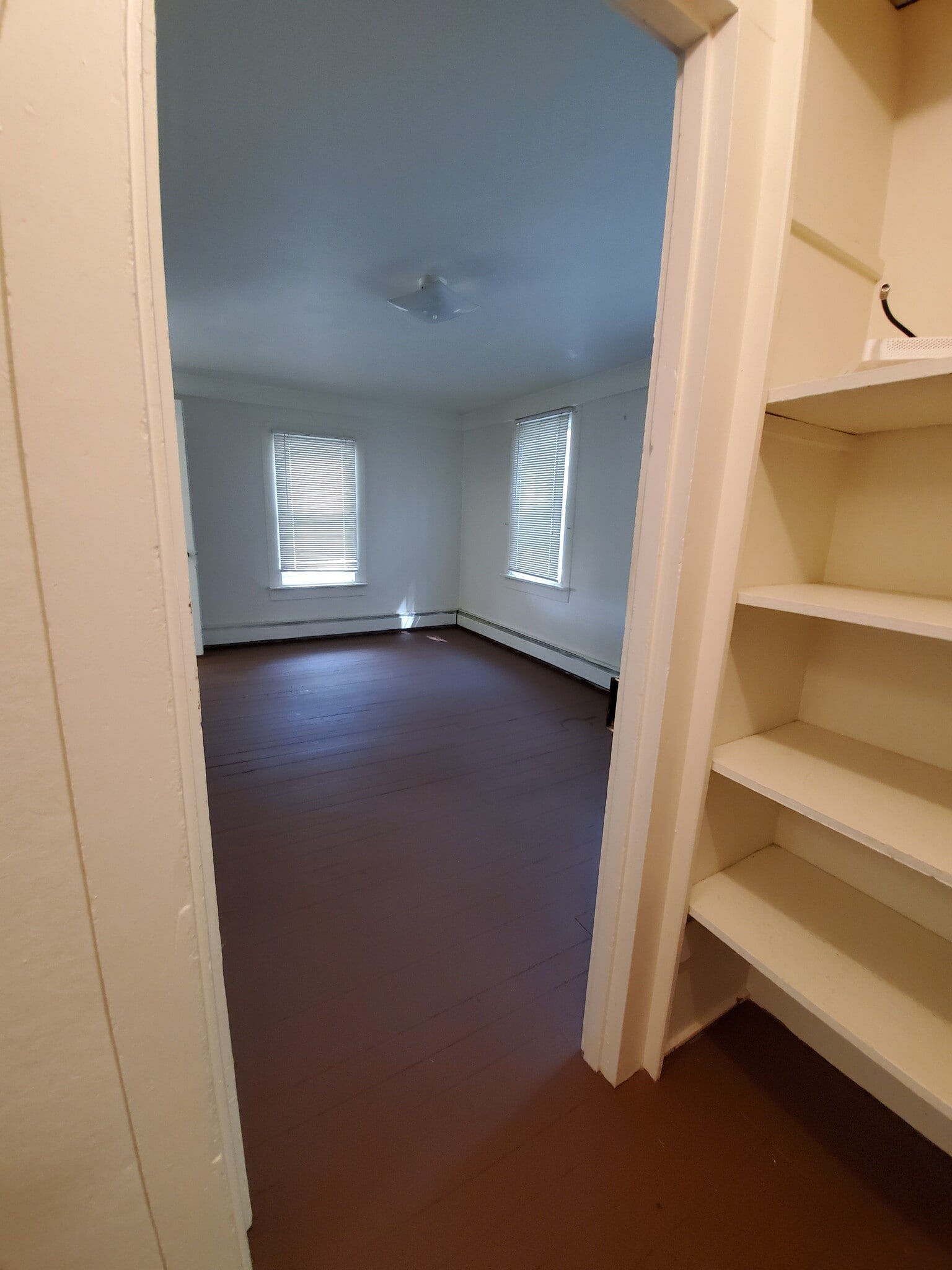 Building Photo - 107 Church St 2021