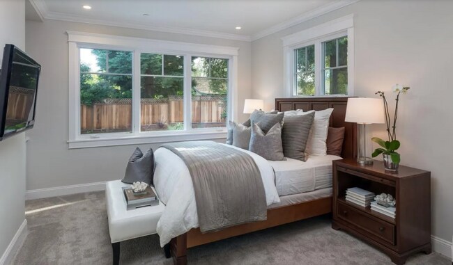 Building Photo - Stunning Designer Home in South Los Altos on a Premier Cul-de-sac.