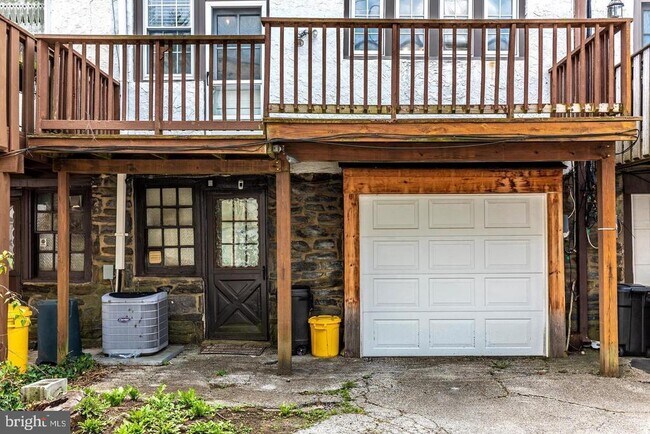Building Photo - 163 Stoneway Ln