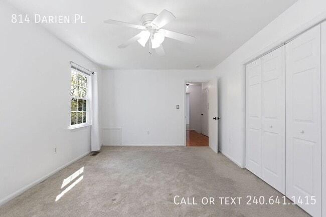 Building Photo - 814 Darien Pl