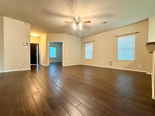 Building Photo - 6707 Enchanted Crest Dr