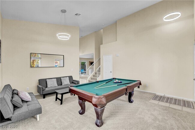 Building Photo - 9309 Mountain Rise Ave