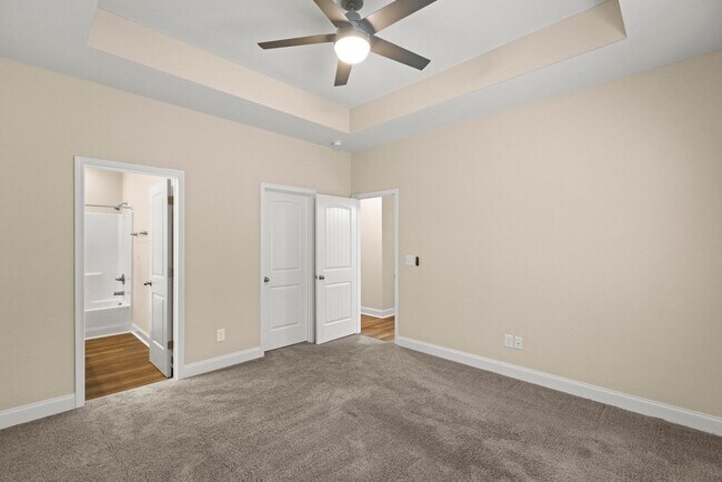 Building Photo - Hampstead Home For Rent