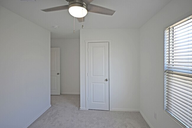 Building Photo - 6730 Marble Rdg