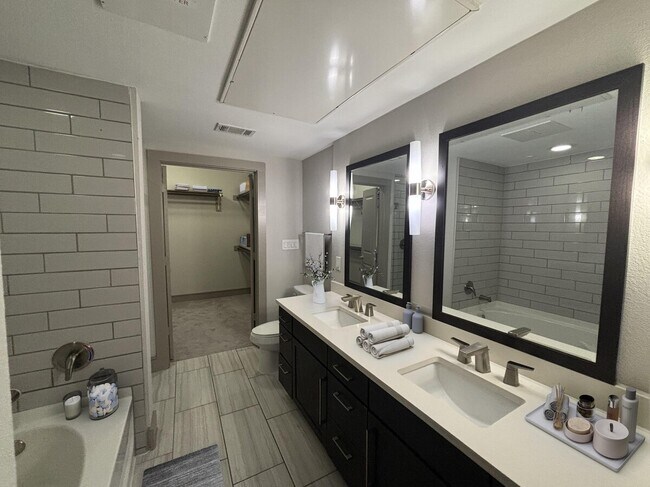 Building Photo - Midtown Living at $1,829 – Limited-Time Sp...