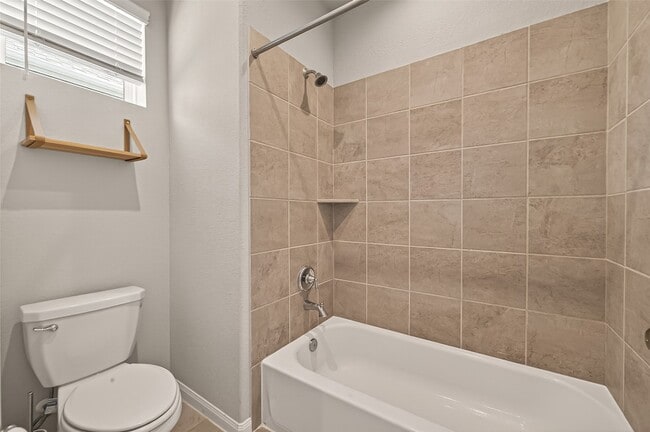 Building Photo - 3118 Cloud Forest Ln