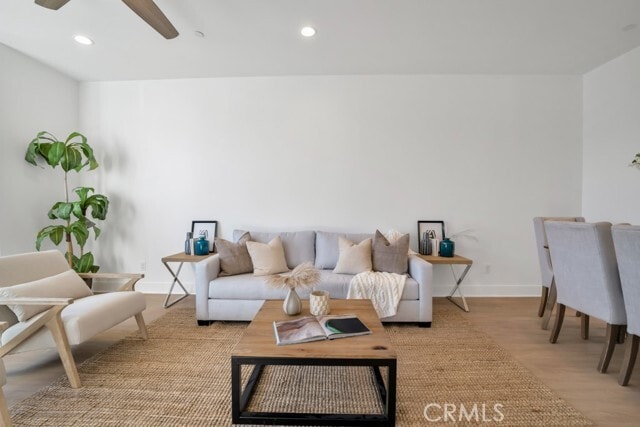 Building Photo - 10832 W Riverton Ct