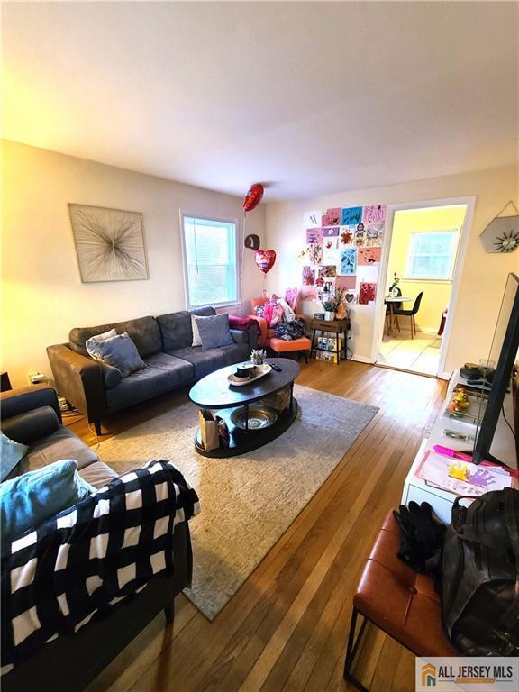 Building Photo - 23 Coolidge Ave