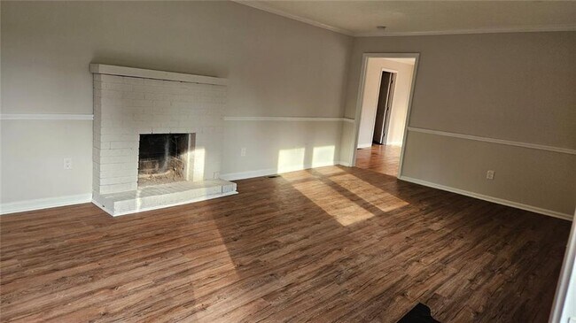 Building Photo - 471 Perkins Cir