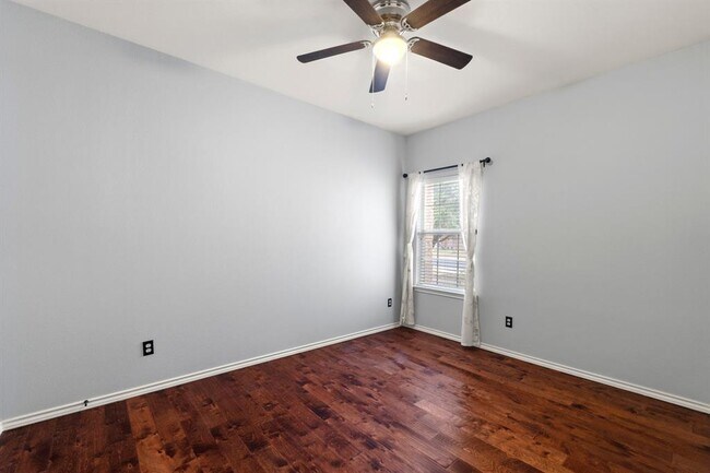 Building Photo - 11820 Dunfries Ln