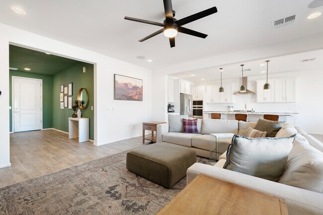 Building Photo - 9735 E Carr Peak Trl