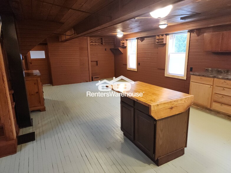 Building Photo - 15252 Co Rd B