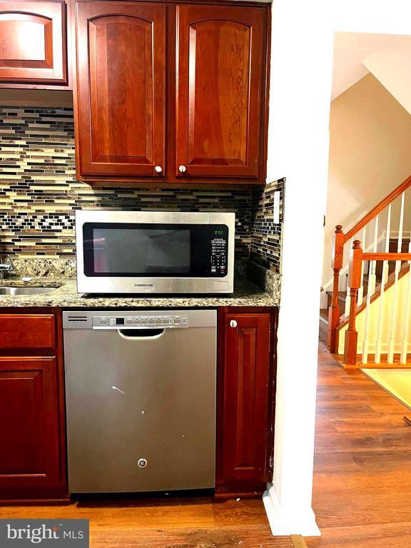 Building Photo - 7319 Granite Woods Ct