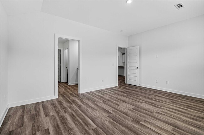 Building Photo - 4771 W Folsom St