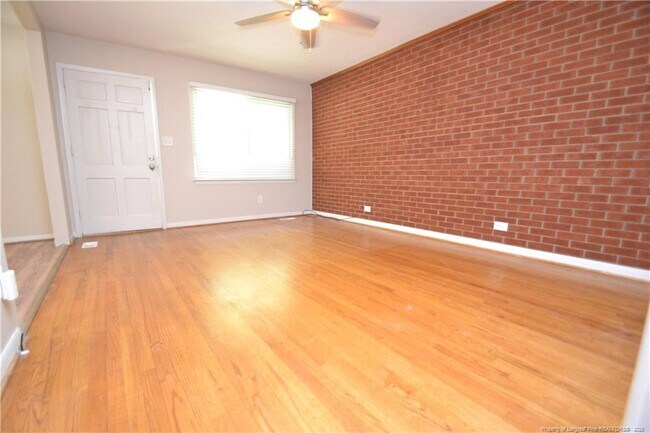 Building Photo - 5133 Lundy Dr
