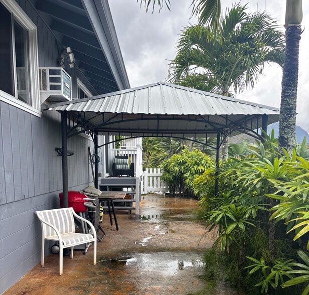 Building Photo - 1409 Auauki St