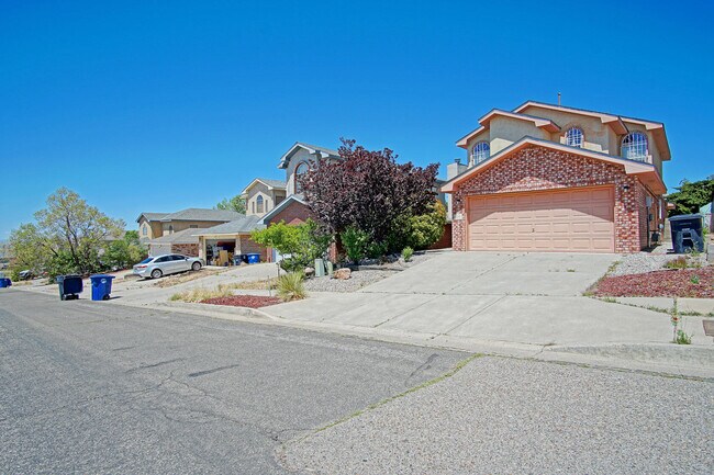Primary Photo - 13141 Neon Ave NE
