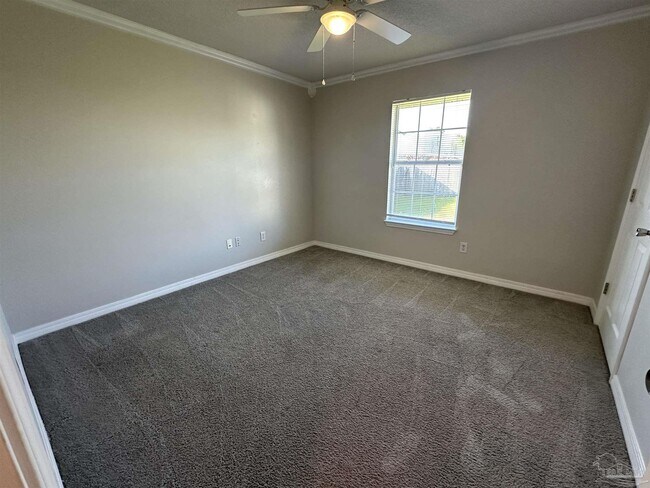 Building Photo - 9137 Daytona Dr