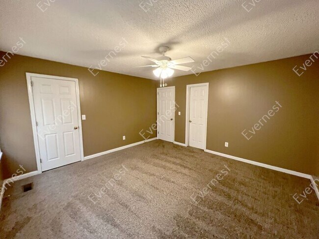 Building Photo - 5049 Falling Creek Ln