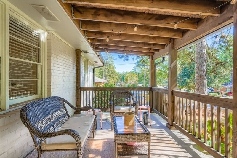 Building Photo - 2116 Trailwood Rd