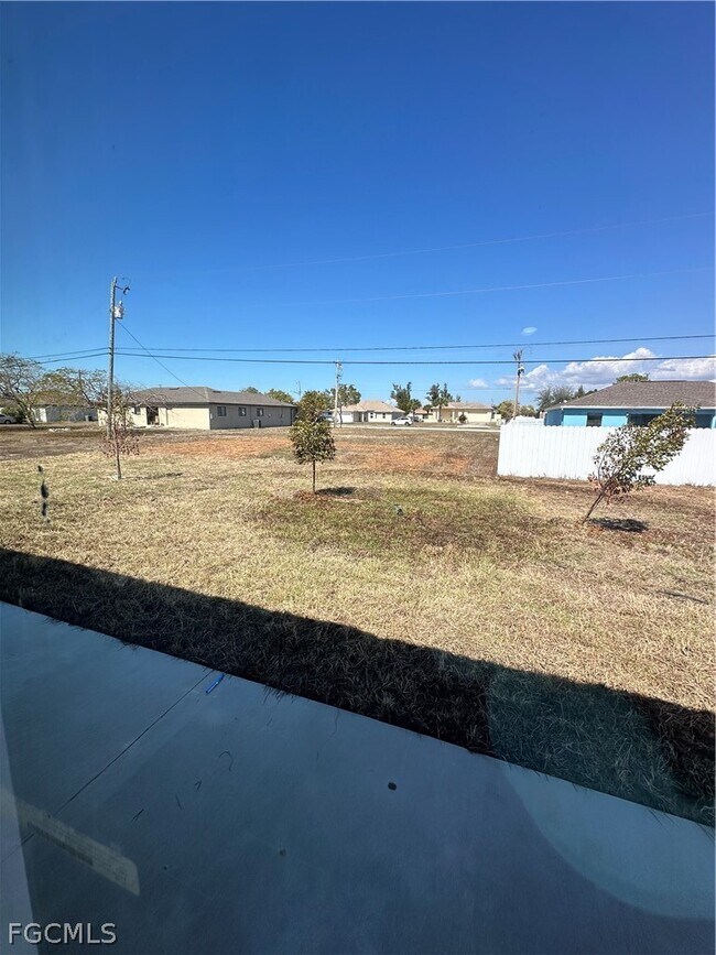 Building Photo - 1131 SW 16th Terrace