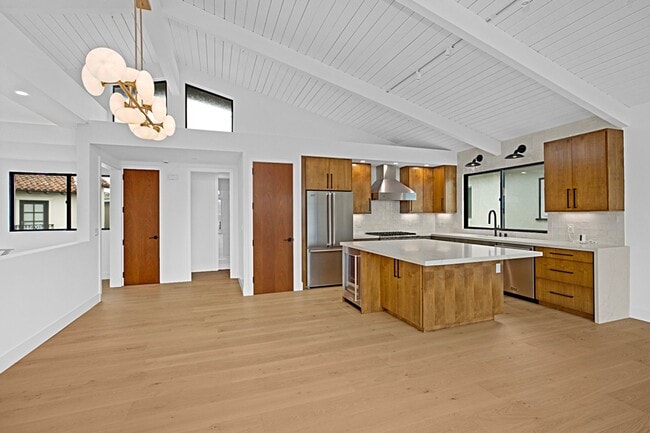 Building Photo - 4017 Channel Pl