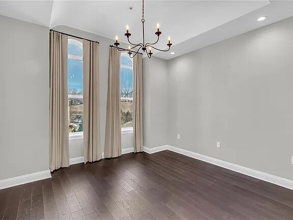 Building Photo - 3810 N Mulberry Dr