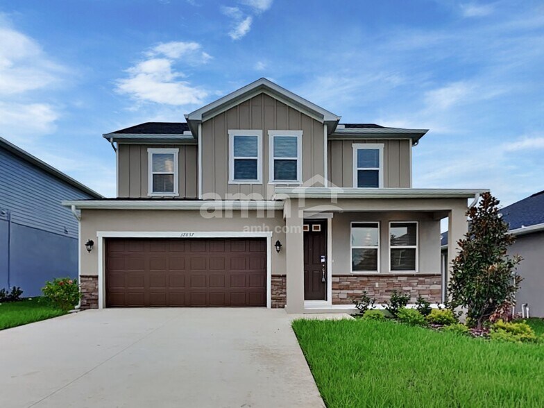 Primary Photo - 37837 Dusty Saddle Ln