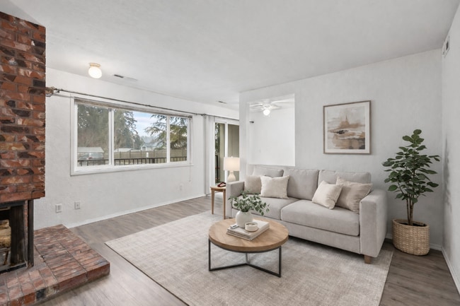 Building Photo - 9517 NE 180th St