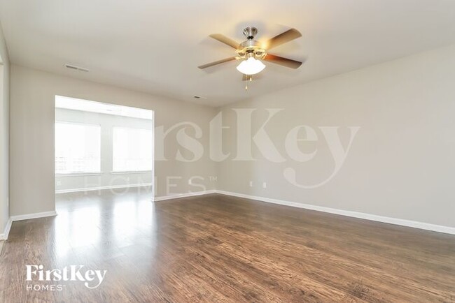 Building Photo - 4056 Leak Creek Ct