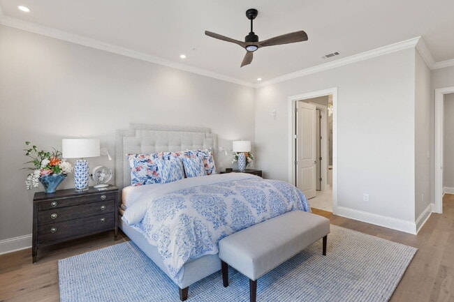 Building Photo - Welcome to Revery Point — where lakefront ...