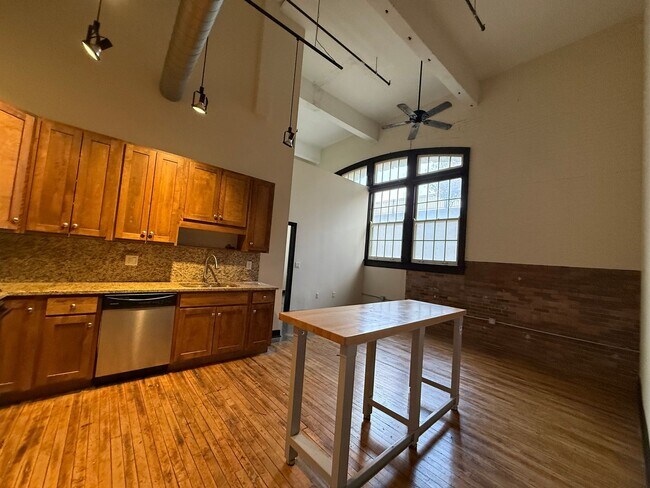 Interior Photo - Alumni Lofts