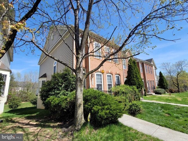 Building Photo - 1509 Rutland Way