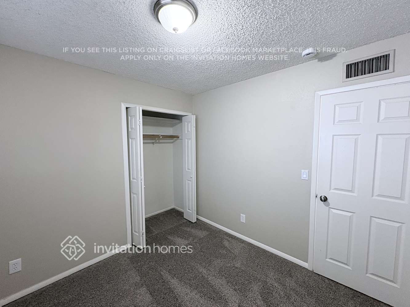 Building Photo - 2835 S Standage