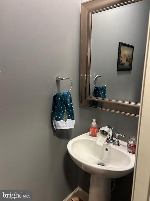 Building Photo - 8912 Tawes Street