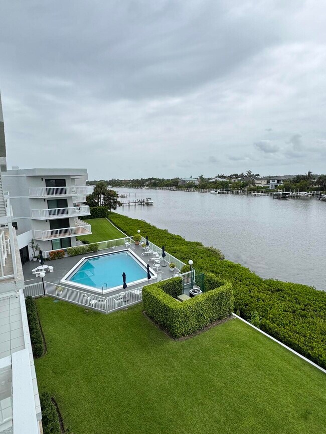 Building Photo - 3501 S Ocean Blvd