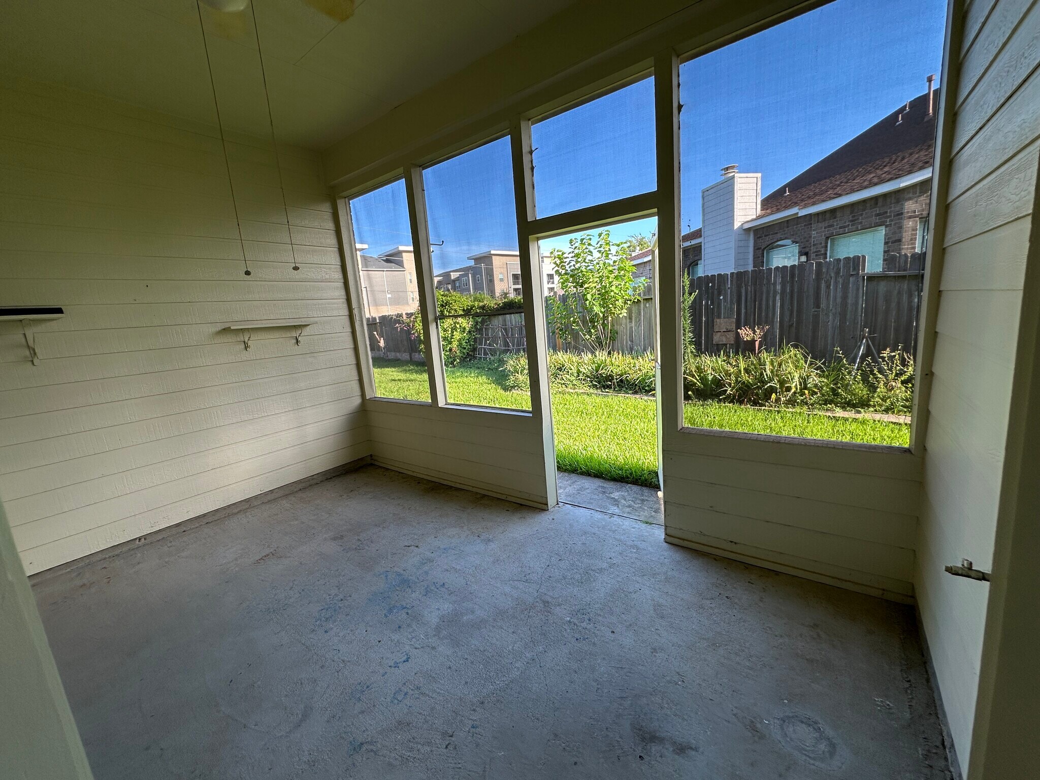 Building Photo - 18818 Harbor Key Cir