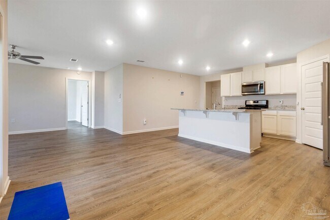 Building Photo - 2850 Patriot Ridge Dr