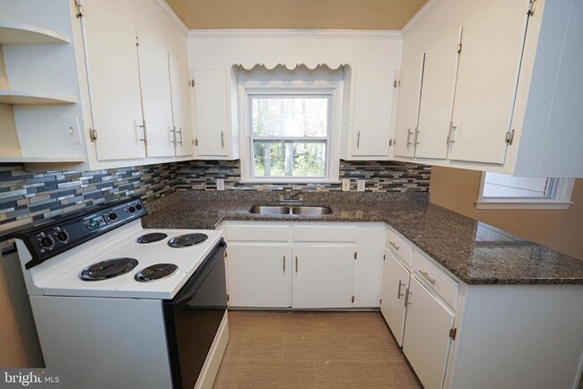 Building Photo - 1306 Frederick Ave