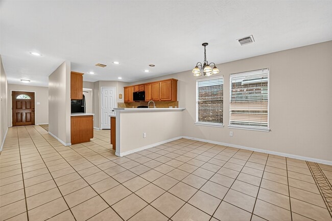 Building Photo - 11739 Edenstone Dr