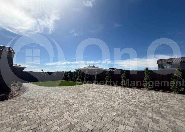 Building Photo - 13769 W Forest Pleasant Pl