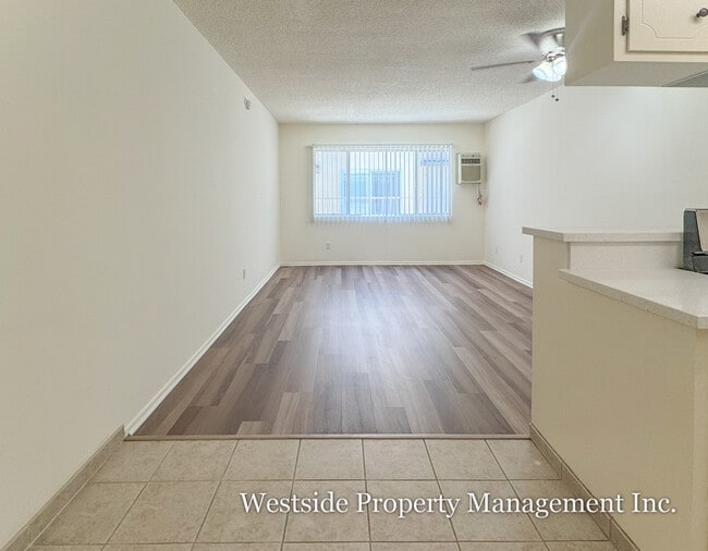 Building Photo - 11360 Iowa Ave