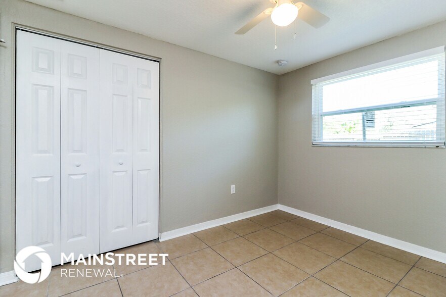 Building Photo - 1204 N Maryland Ave