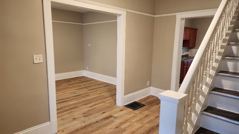 Building Photo - 2120 Fern Ct