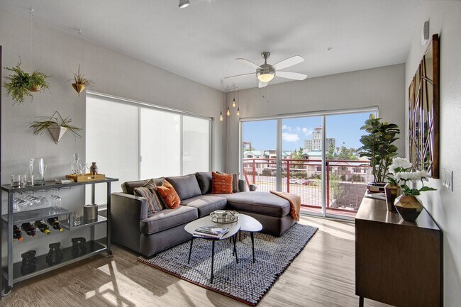 Building Photo - Proxy 333