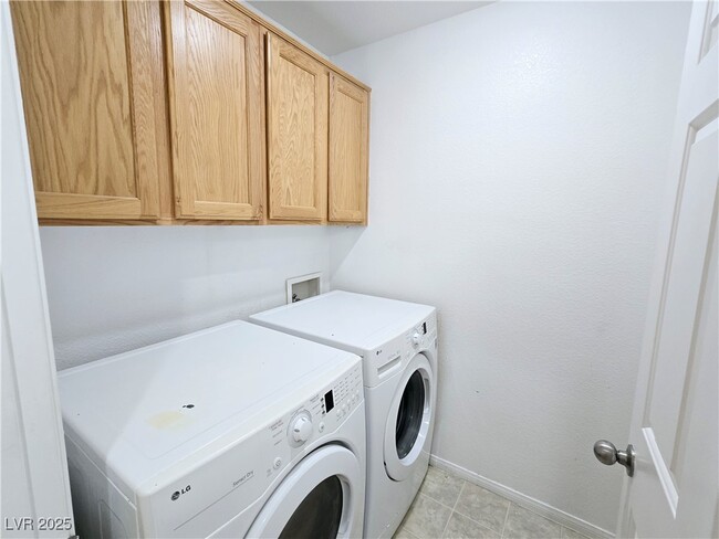Building Photo - 9540 Birch Basin Ct