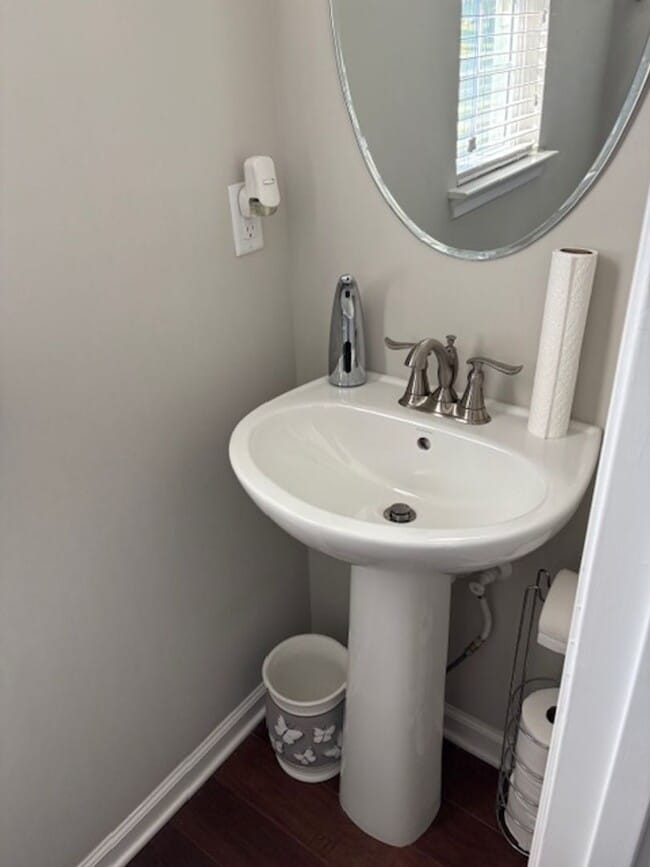 Building Photo - Newer Home for Rent