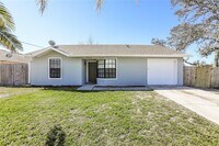 Building Photo - 1830 Hallcrest Dr